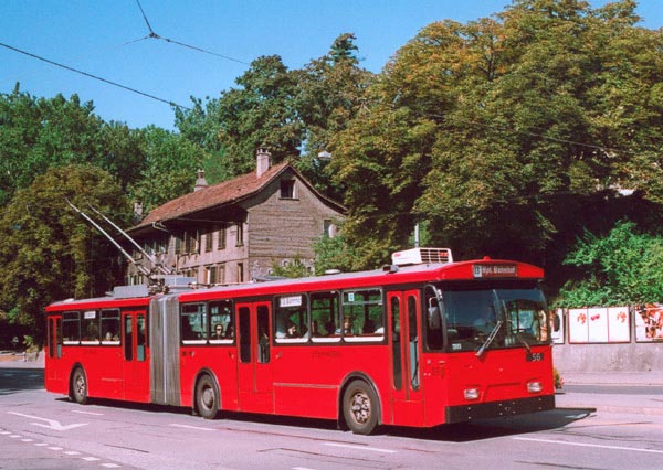 Berne Bernmobil: trolleybus articulé 56 (1977)
